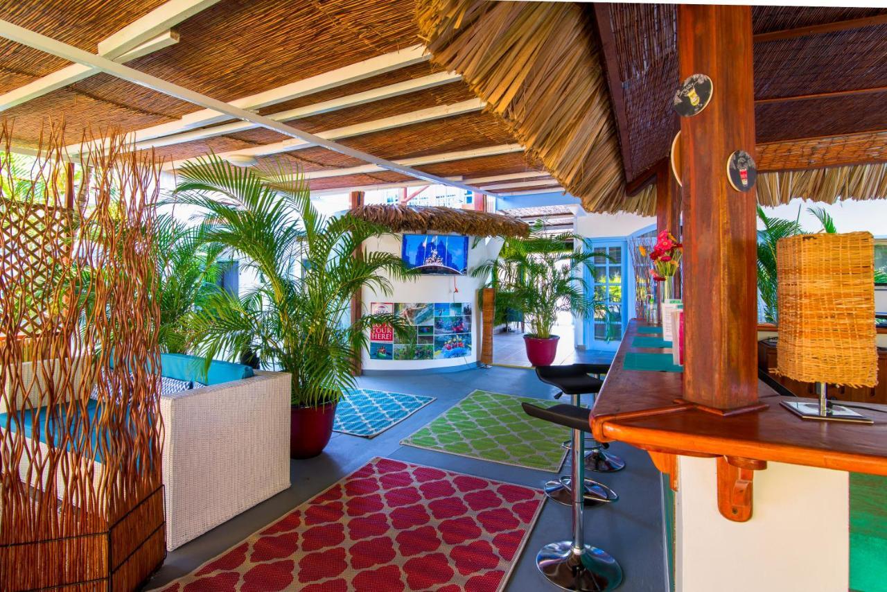Hotel Ibiza Beach Boutique Jaco Bagian luar foto