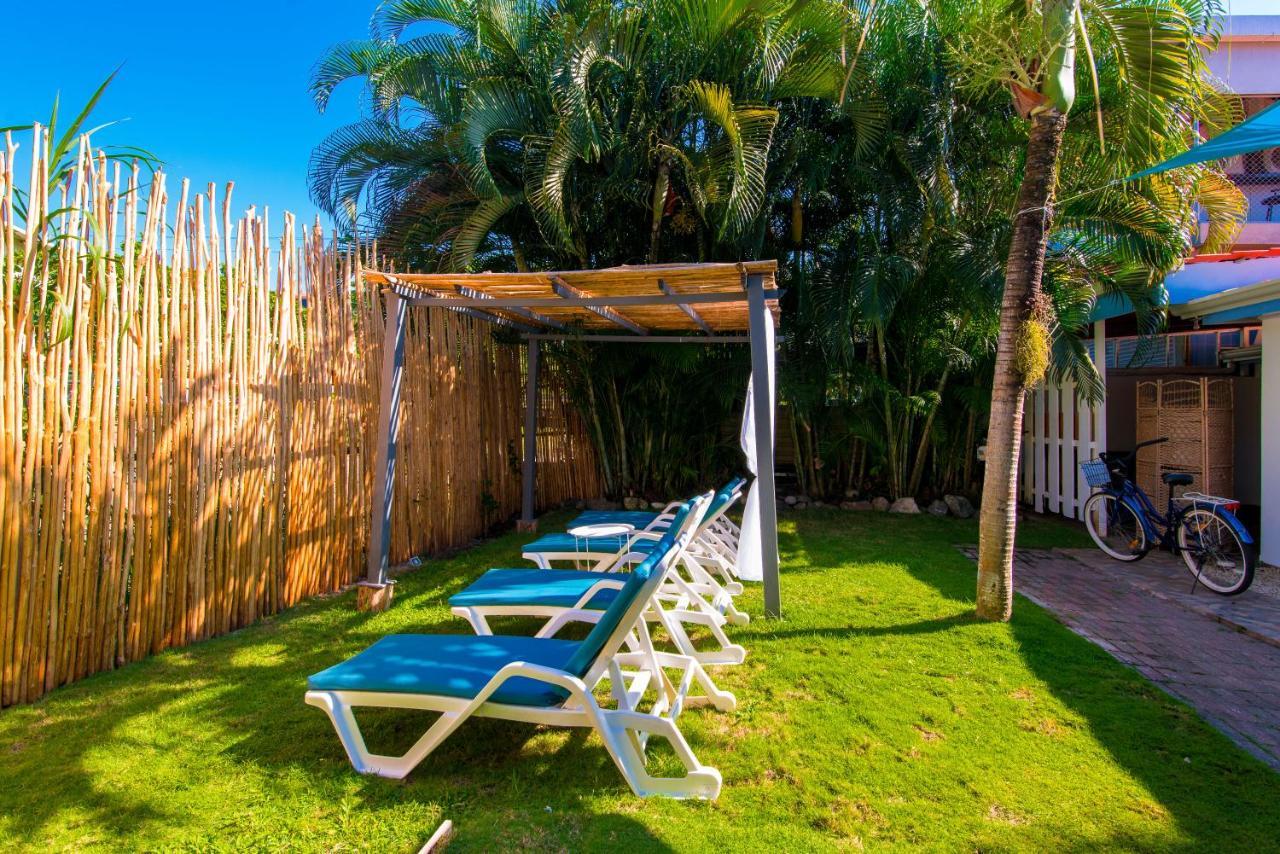 Hotel Ibiza Beach Boutique Jaco Bagian luar foto