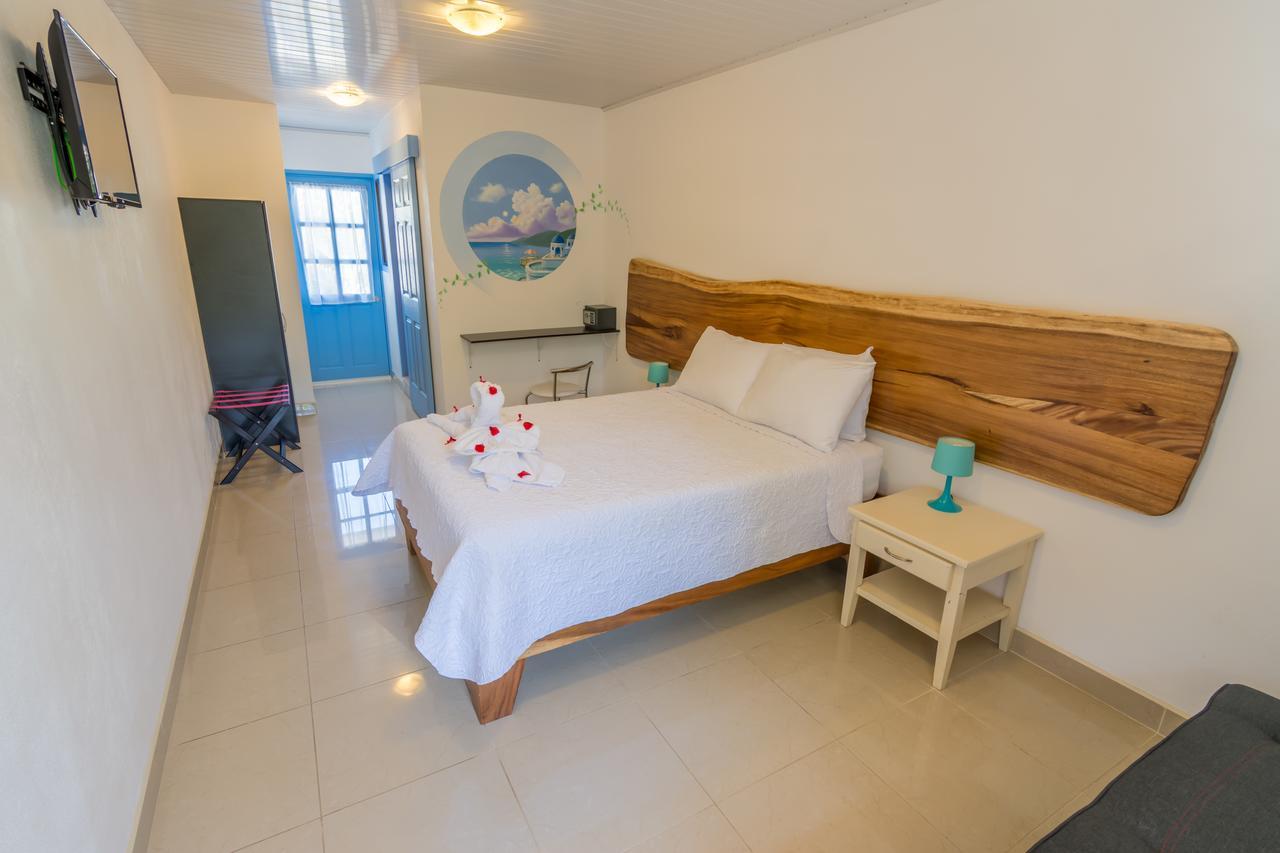 Hotel Ibiza Beach Boutique Jaco Bagian luar foto