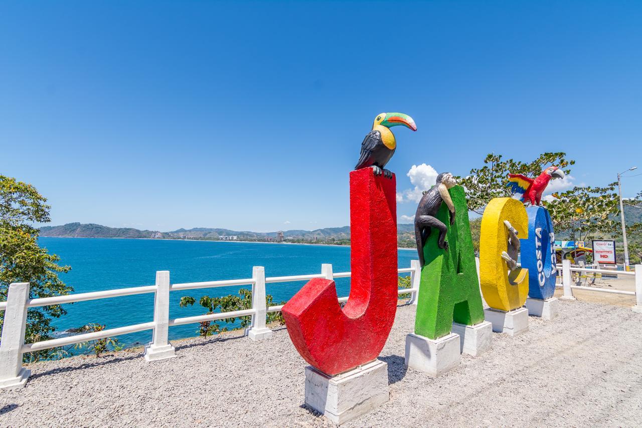 Hotel Ibiza Beach Boutique Jaco Bagian luar foto